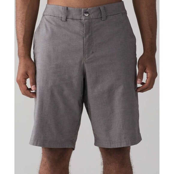Lululemon The Works Short Quick Oxford 11 Men’s Gray Chino Casual Size 34 - Picture 2 of 6